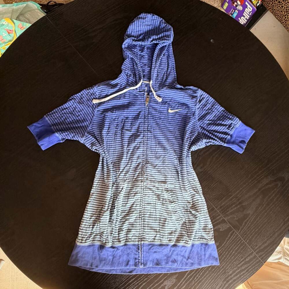 Nike The Athletic Dept. Striped Gradient Full-Zip Short Sleeve Hoodie XL